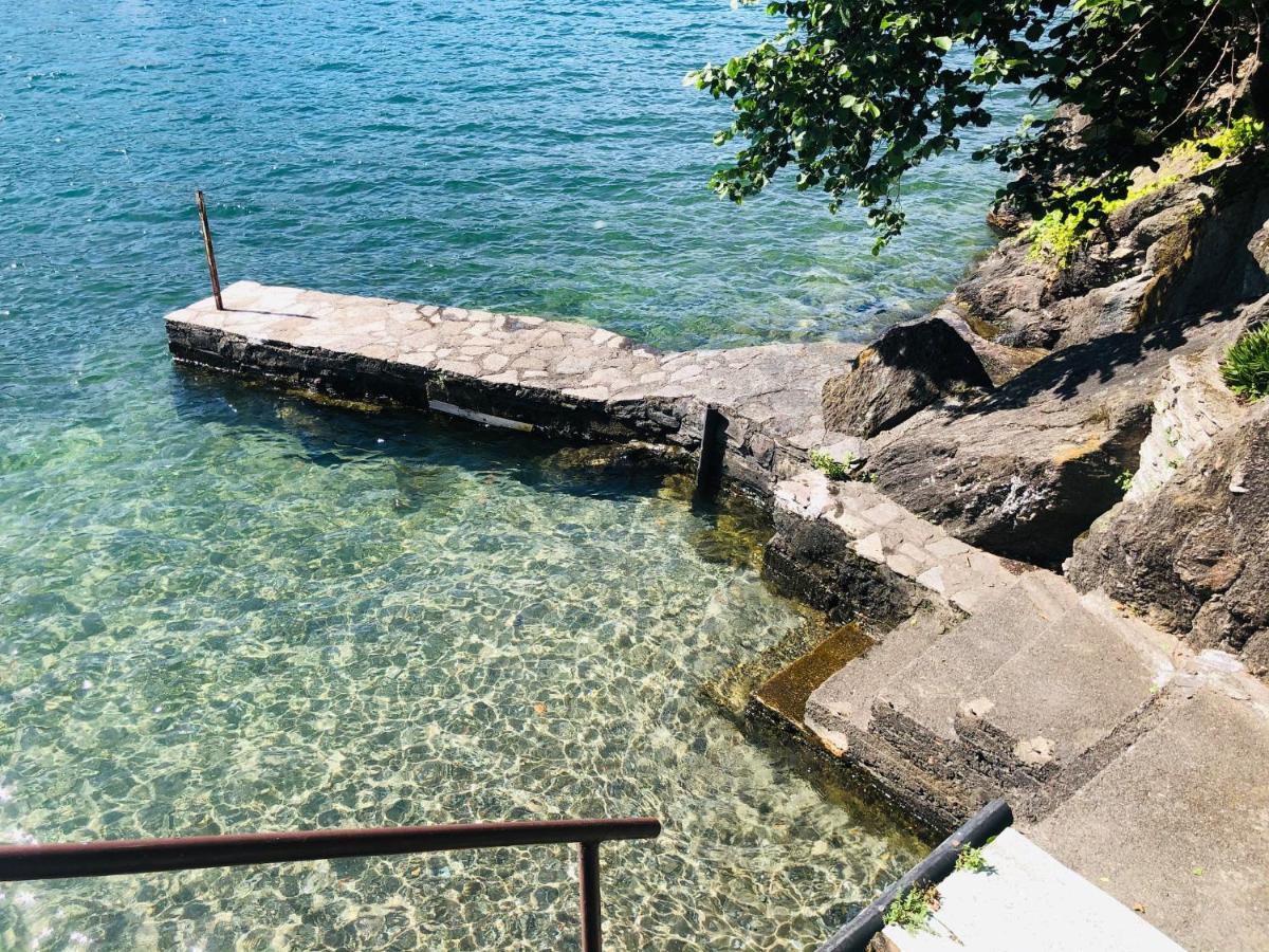 Lilli - Casa Sul Lago Dervio Zewnętrze zdjęcie