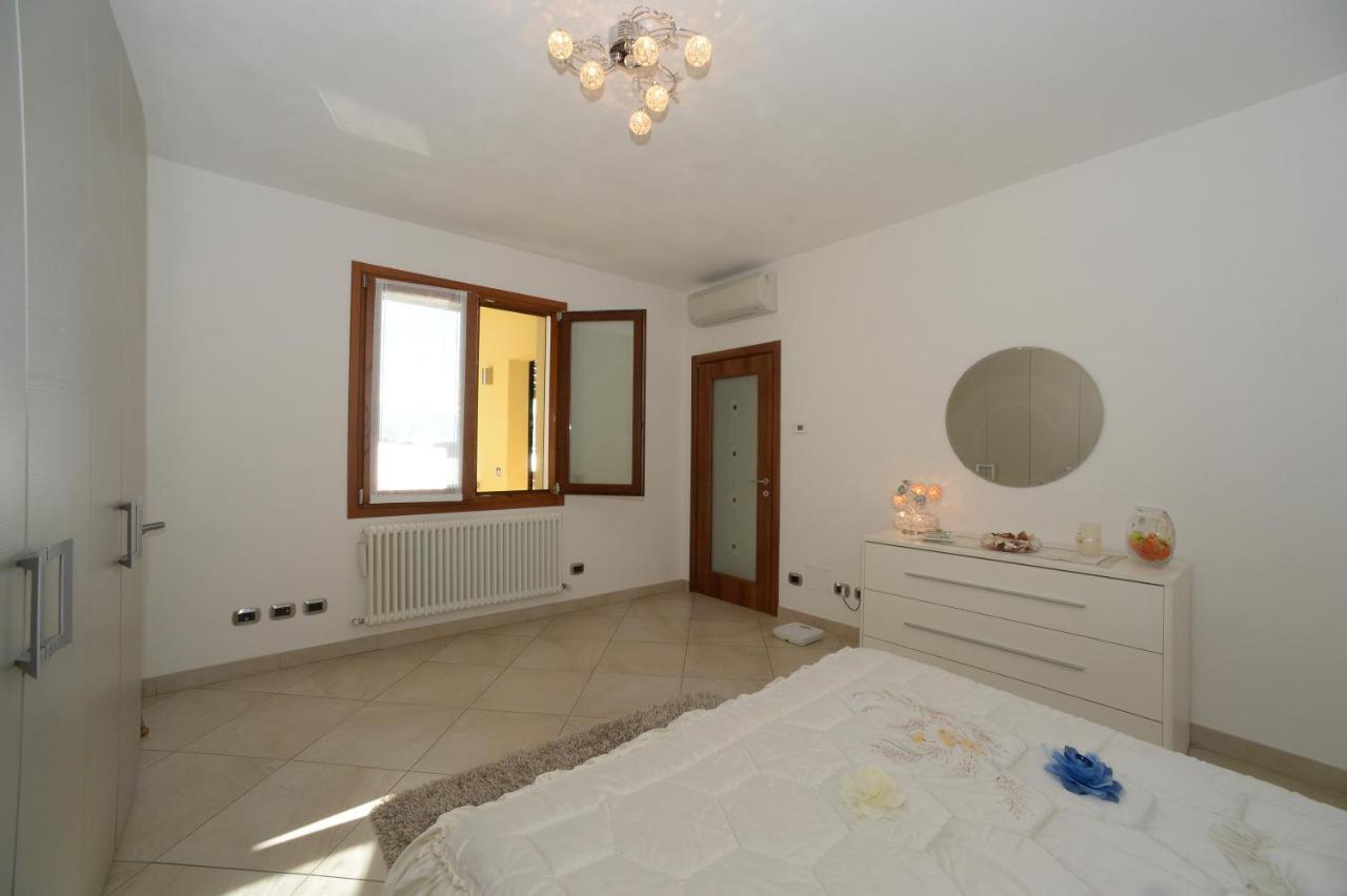 Lilli - Casa Sul Lago Dervio Zewnętrze zdjęcie